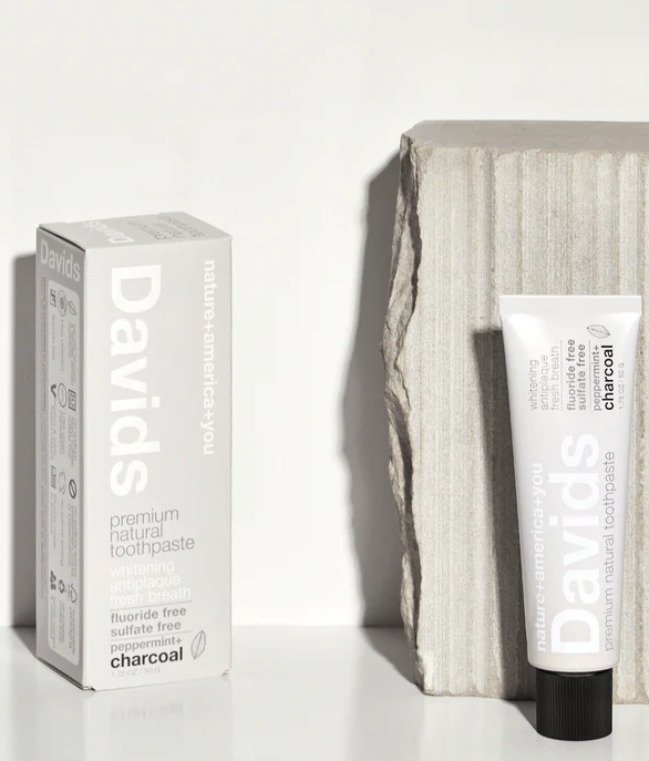 Buy Davids travel size premium toothpaste | charcoal + peppermint