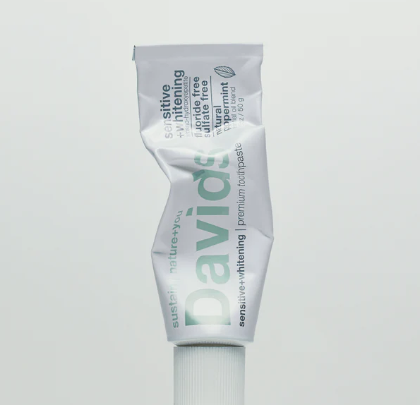 Buy Davids Travel size premium toothpaste | sensitive + whitening | nano-hydroxyapatite | peppermint